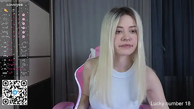 Snapshot of mybunnywendy chatting on February 10, 2026, 3:49 pm mybunnywendy online show from February 10, 2026, 3:49 pm