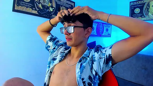 TylerWhite  online show from January 13, 2025, 2:50 am