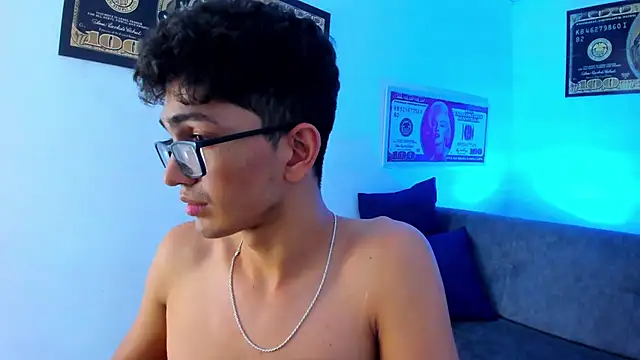 TylerWhite  online show from January 13, 2025, 9:41 am