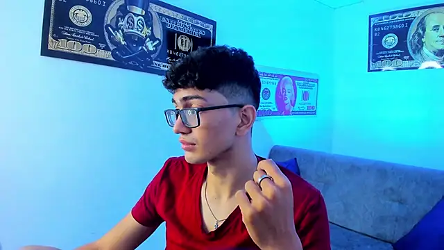 TylerWhite  online show from January 15, 2025, 3:00 am