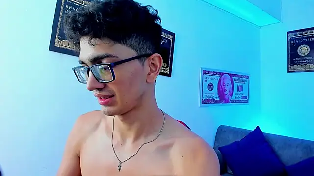 TylerWhite  online show from January 21, 2025, 9:35 am