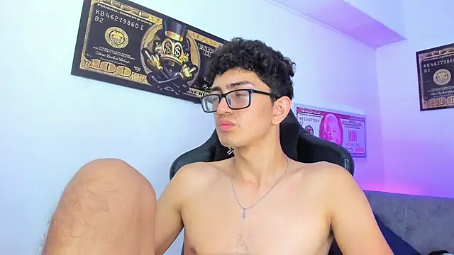 TylerWhite  online show from March 11, 2025, 6:00 am