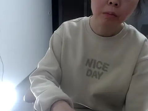 sonyx online show from February 18, 2025, 2:06 pm