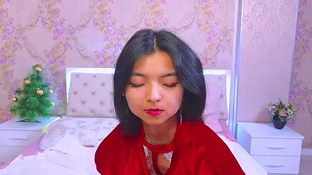 Shy Kira online show from December 23, 2024, 3:33 pm