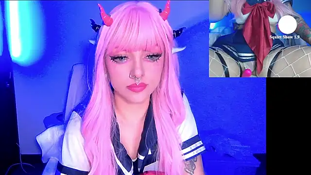 HollyDominic online show from February 20, 2025, 9:11 am