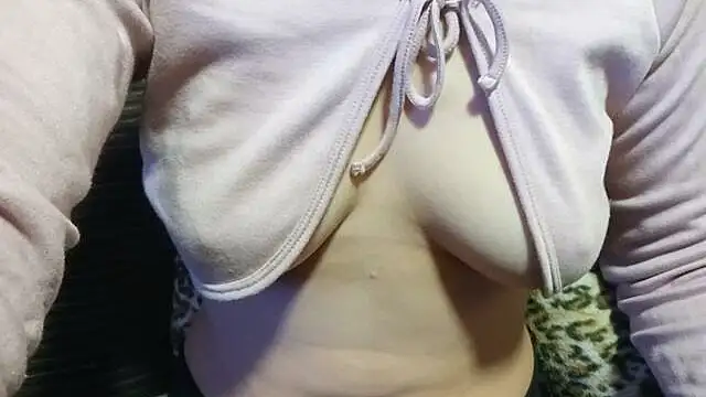 ForeversweetXX online show from November 23, 2025, 6:52 pm