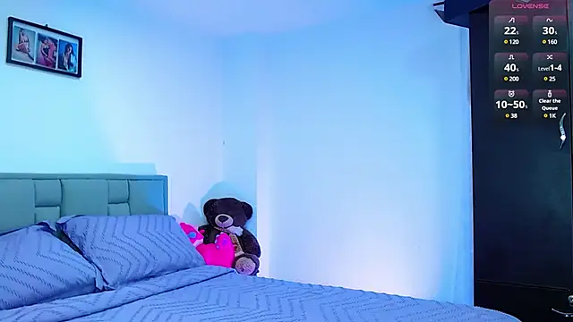 astrid-omega online show from March 14, 2025, 12:32 am