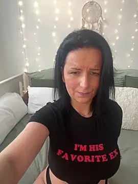 Snapshot of Off__Melonenmandy chatting on March 23, 2026, 4:11 pm Off Melonenmandy online show from March 23, 2026, 4:11 pm