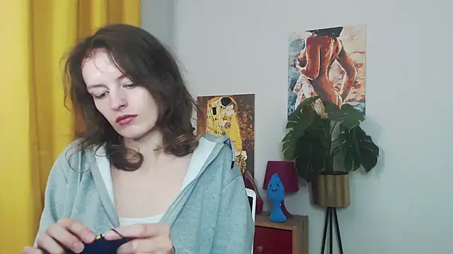 Snapshot of juicyNadine chatting on October 12, 2025, 5:39 am juicyNadine online show from October 12, 2025, 5:39 am