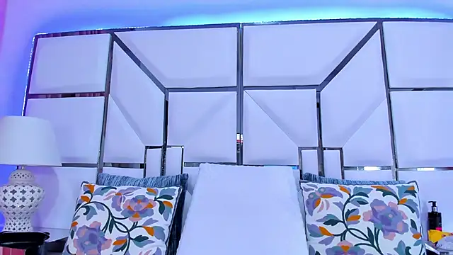 RileySweett online show from February 14, 2025, 11:31 am