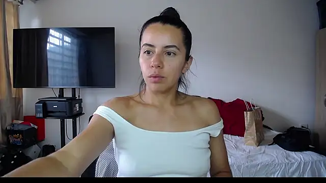 Mariam Gomezxxx online show from October 1, 2025, 6:58 pm