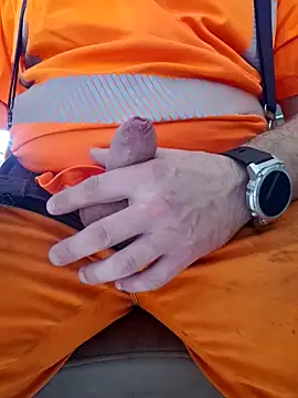 Snapshot of ced62000 chatting on October 8, 2025, 11:19 am ced62000 online show from October 8, 2025, 11:19 am