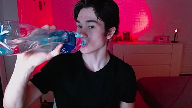 MarkusDean online show from February 9, 2026, 3:27 pm