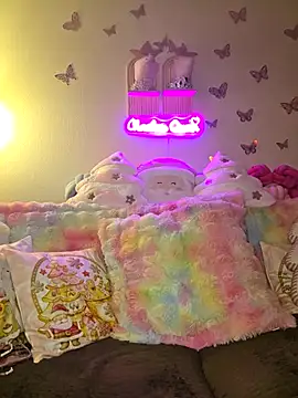 Chachou000 online show from December 13, 2025, 7:53 pm