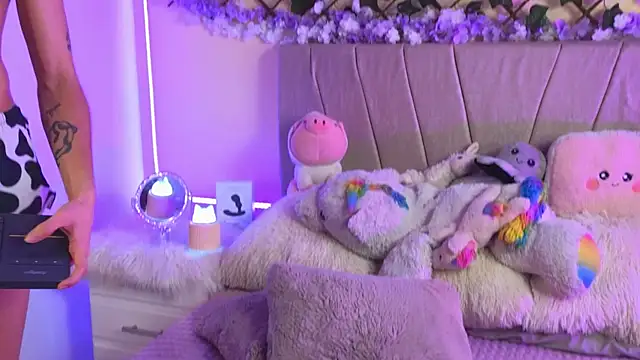 Snapshot of Baby_Xian chatting on December 15, 2024, 6:40 am Baby Xian online show from December 15, 2024, 6:40 am