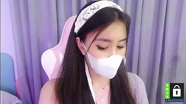 Snapshot of San___San chatting on January 3, 2025, 4:27 pm San San online show from January 3, 2025, 4:27 pm