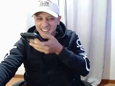 Bamban1419  online show from September 30, 2025, 12:32 pm