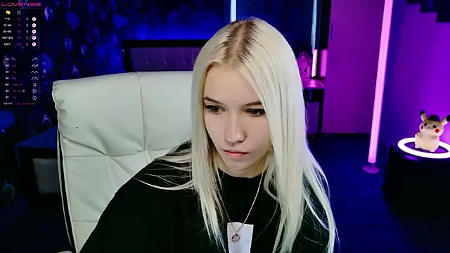 ShhhO O online show from September 28, 2025, 10:31 am