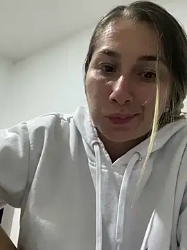 Iris love18 online show from February 15, 2025, 1:31 am