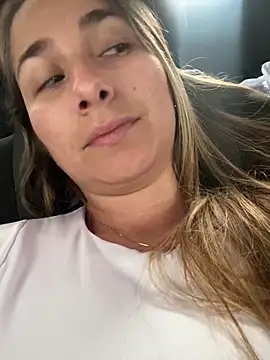 Iris love18 online show from February 25, 2025, 5:36 pm