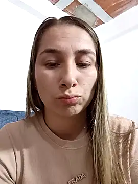 Iris love18 online show from November 16, 2025, 5:29 pm