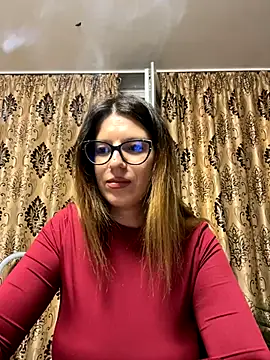 Snapshot of NadiraNoor chatting on September 17, 2025, 10:00 pm NadiraNoor online show from September 17, 2025, 10:00 pm