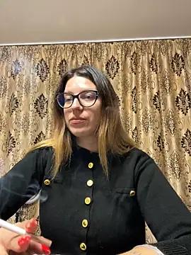 Snapshot of NadiraNoor chatting on October 2, 2025, 10:39 pm NadiraNoor online show from October 2, 2025, 10:39 pm