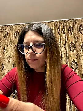 Snapshot of NadiraNoor chatting on October 9, 2025, 6:50 pm NadiraNoor online show from October 9, 2025, 6:50 pm