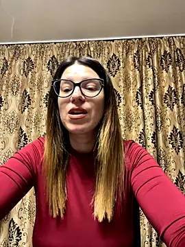 Snapshot of NadiraNoor chatting on October 24, 2025, 9:33 pm NadiraNoor online show from October 24, 2025, 9:33 pm