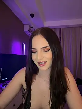 Snapshot of AvaGianna chatting on January 23, 2025, 10:11 pm AvaGianna online show from January 23, 2025, 10:11 pm