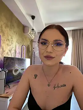 Snapshot of AvaGianna chatting on March 7, 2025, 9:51 am AvaGianna online show from March 7, 2025, 9:51 am