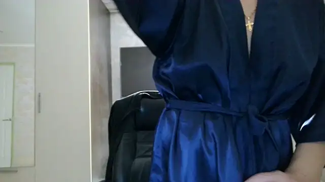Snapshot of WindChristy chatting on December 1, 2024, 9:59 pm WindChristy online show from December 1, 2024, 9:59 pm