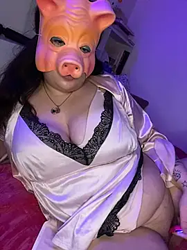 Snapshot of milkyhonybaby chatting on March 4, 2025, 4:06 am milkyhonybaby online show from March 4, 2025, 4:06 am