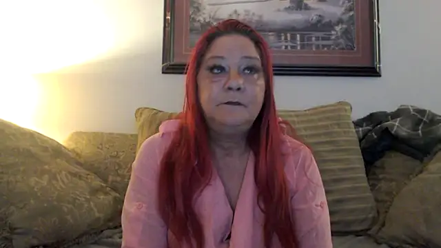 LexxiLeeds online show from October 10, 2025, 10:58 am