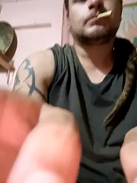 Snapshot of TusOjitosClaros69 chatting on January 30, 2025, 3:55 am TusOjitosClaros69 online show from January 30, 2025, 3:55 am