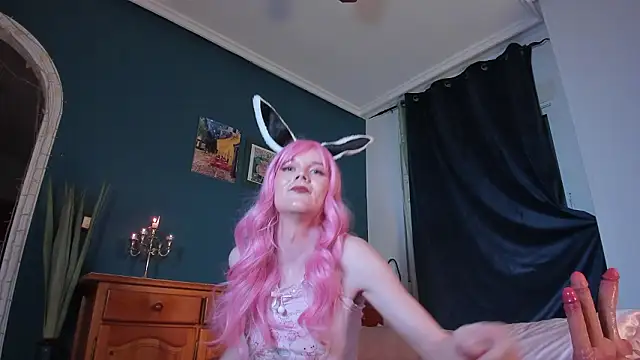 Snapshot of LillyAmore chatting on March 12, 2026, 7:42 pm LillyAmore online show from March 12, 2026, 7:42 pm