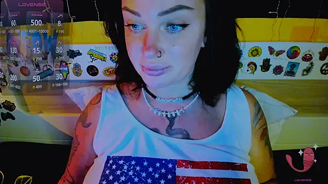 EllieOz online show from November 28, 2025, 4:20 pm