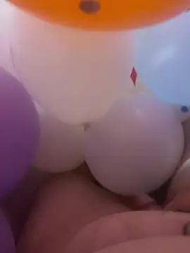 Snapshot of balloonboy67 chatting on July 17, 2026, 10:14 pm balloonboy67 online show from July 17, 2026, 10:14 pm