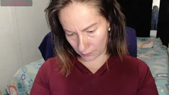 CATRINA-83 online show from April 17, 2026, 10:57 pm