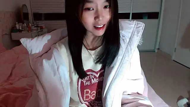 -Lucky Girl online show from March 2, 2026, 2:03 am