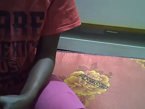 sweet veee online show from November 15, 2025, 6:55 am