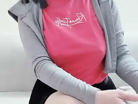 Bella Babi online show from January 10, 2026, 6:37 am