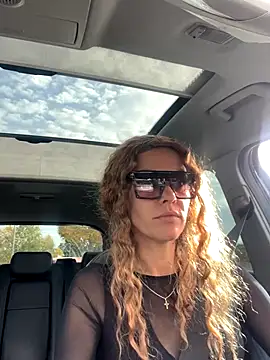 Snapshot of tmona1917 chatting on October 30, 2025, 9:55 am tmona1917 online show from October 30, 2025, 9:55 am