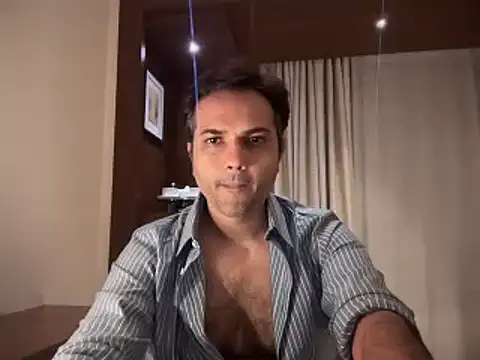 Snapshot of immog727 chatting on November 25, 2025, 6:08 pm immog727 online show from November 25, 2025, 6:08 pm