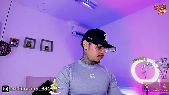 Snapshot of JordanSmiith_ chatting on January 3, 2025, 9:57 pm JordanSmiith online show from January 3, 2025, 9:57 pm
