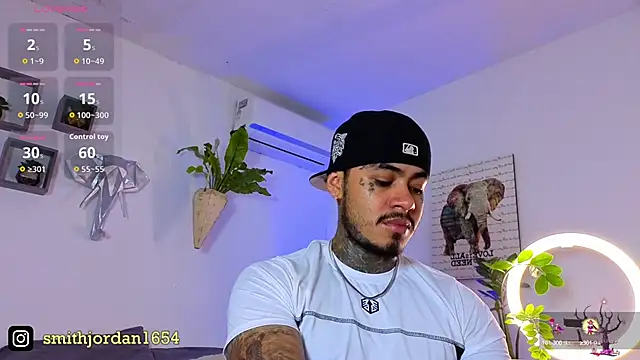 JordanSmiith  online show from October 11, 2025, 8:40 pm