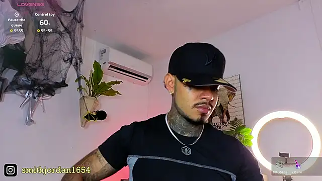 JordanSmiith  online show from November 3, 2025, 8:43 pm