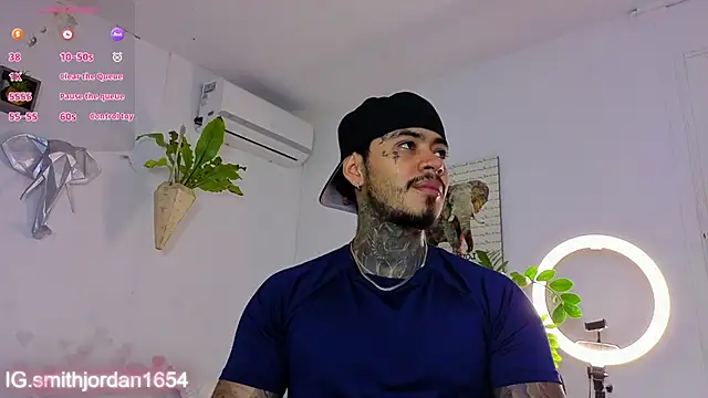 JordanSmiith  online show from November 28, 2025, 8:44 pm