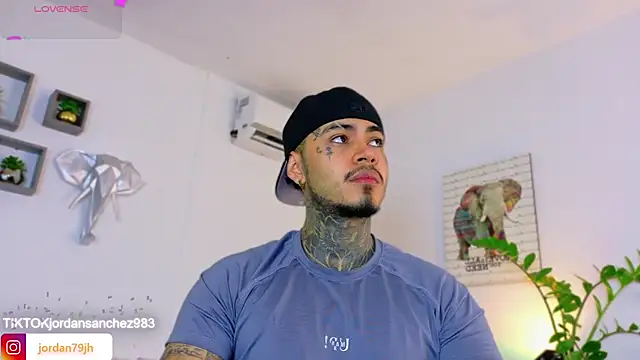 JordanSmiith  online show from March 13, 2026, 8:15 pm