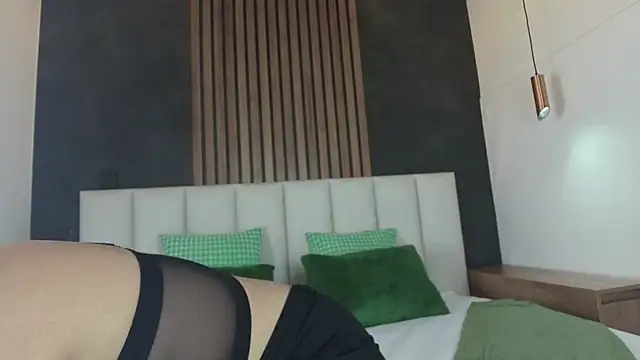 eva daemon online show from October 16, 2025, 11:44 am